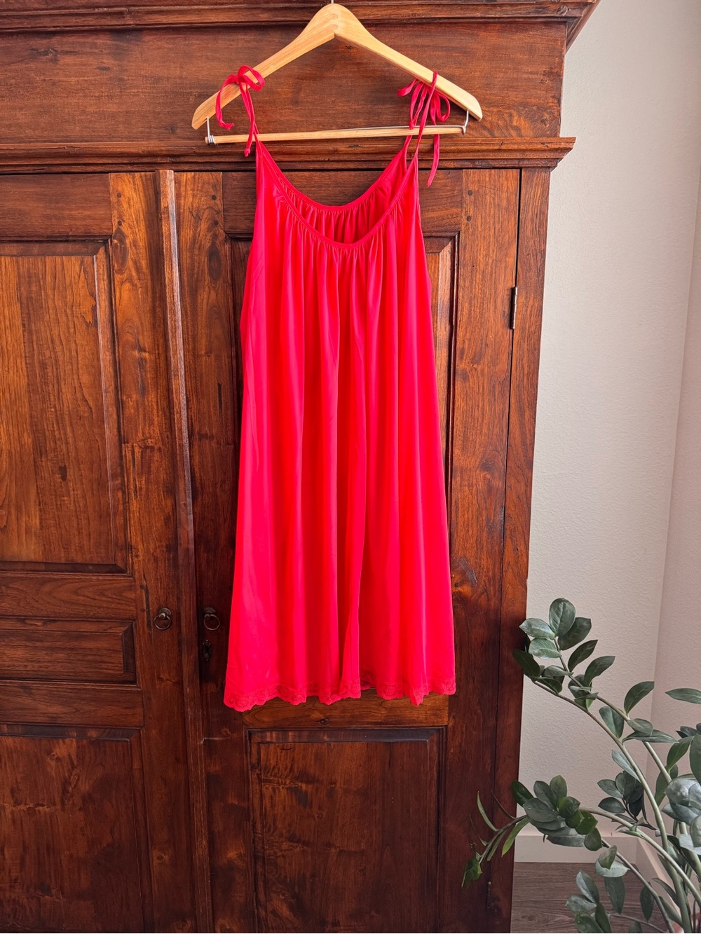 Cattani of California Red Night Gown Romantic Tie Staps Lace Detail